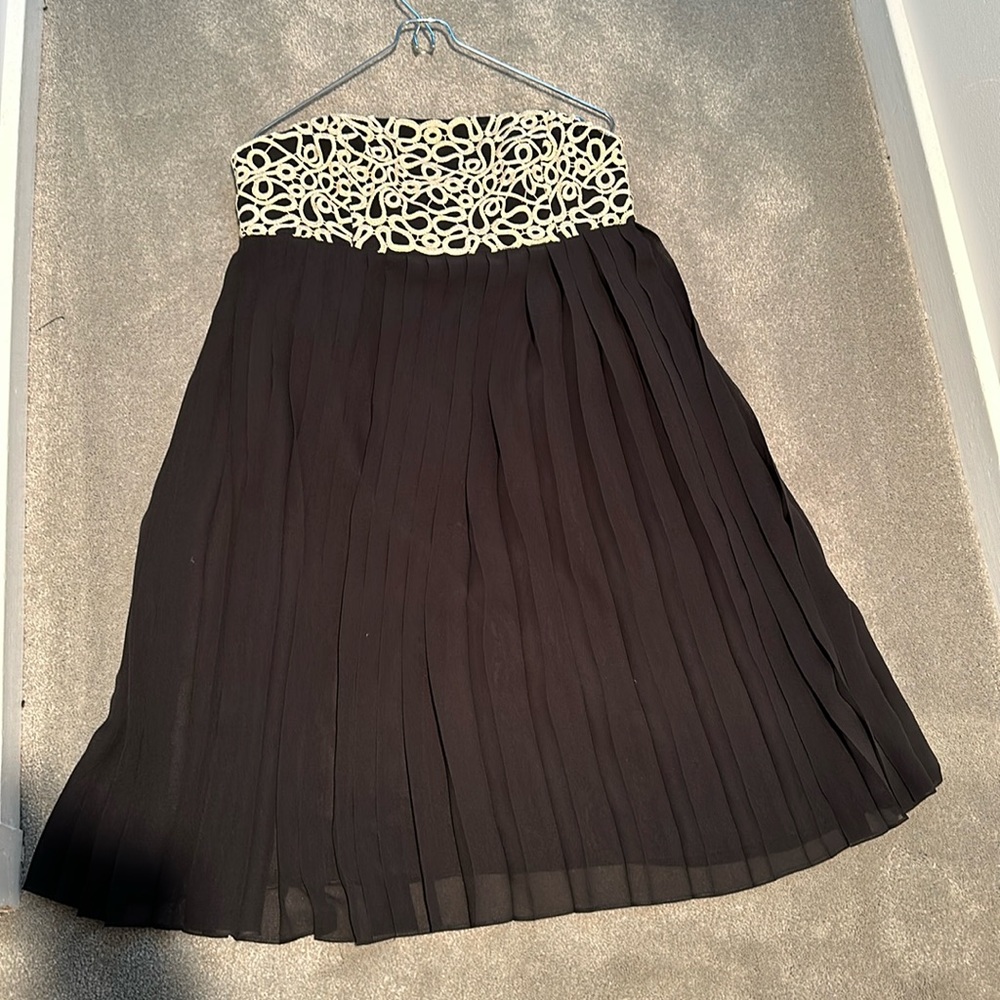 Lilly Pulitzer strapless silk chiffon dress with gold detail.